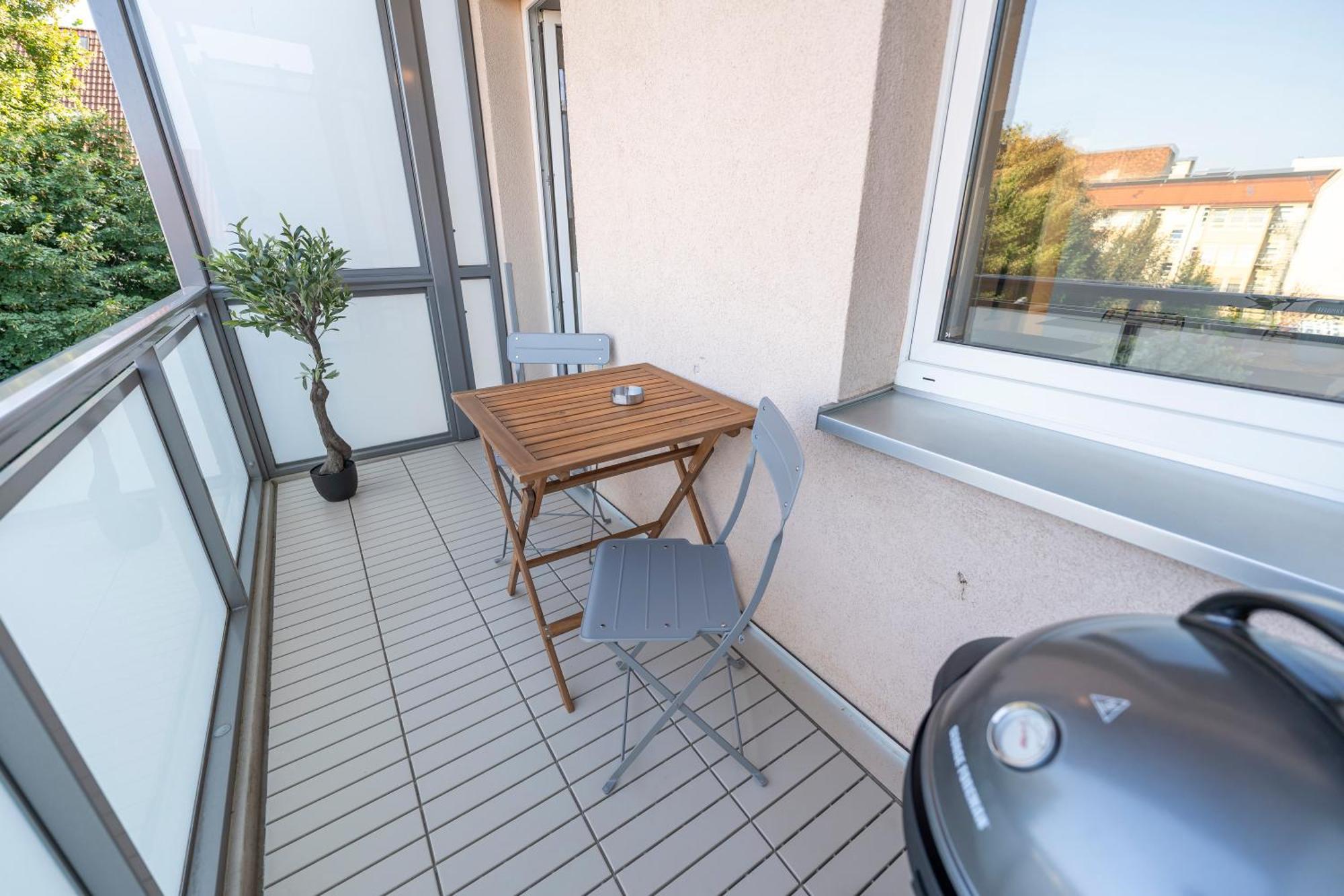 Rr - Central Apartment 80Qm - Balcony - Washer Magdeburg Dış mekan fotoğraf