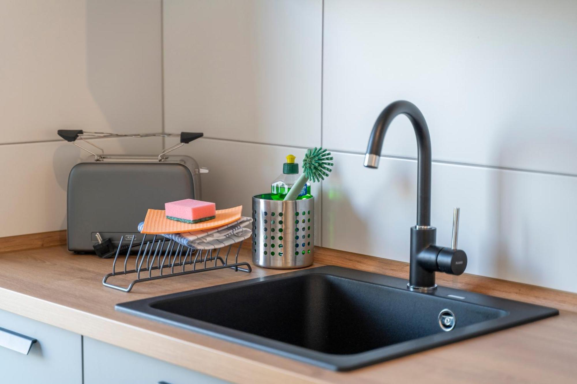 Rr - Central Apartment 80Qm - Balcony - Washer Magdeburg Dış mekan fotoğraf